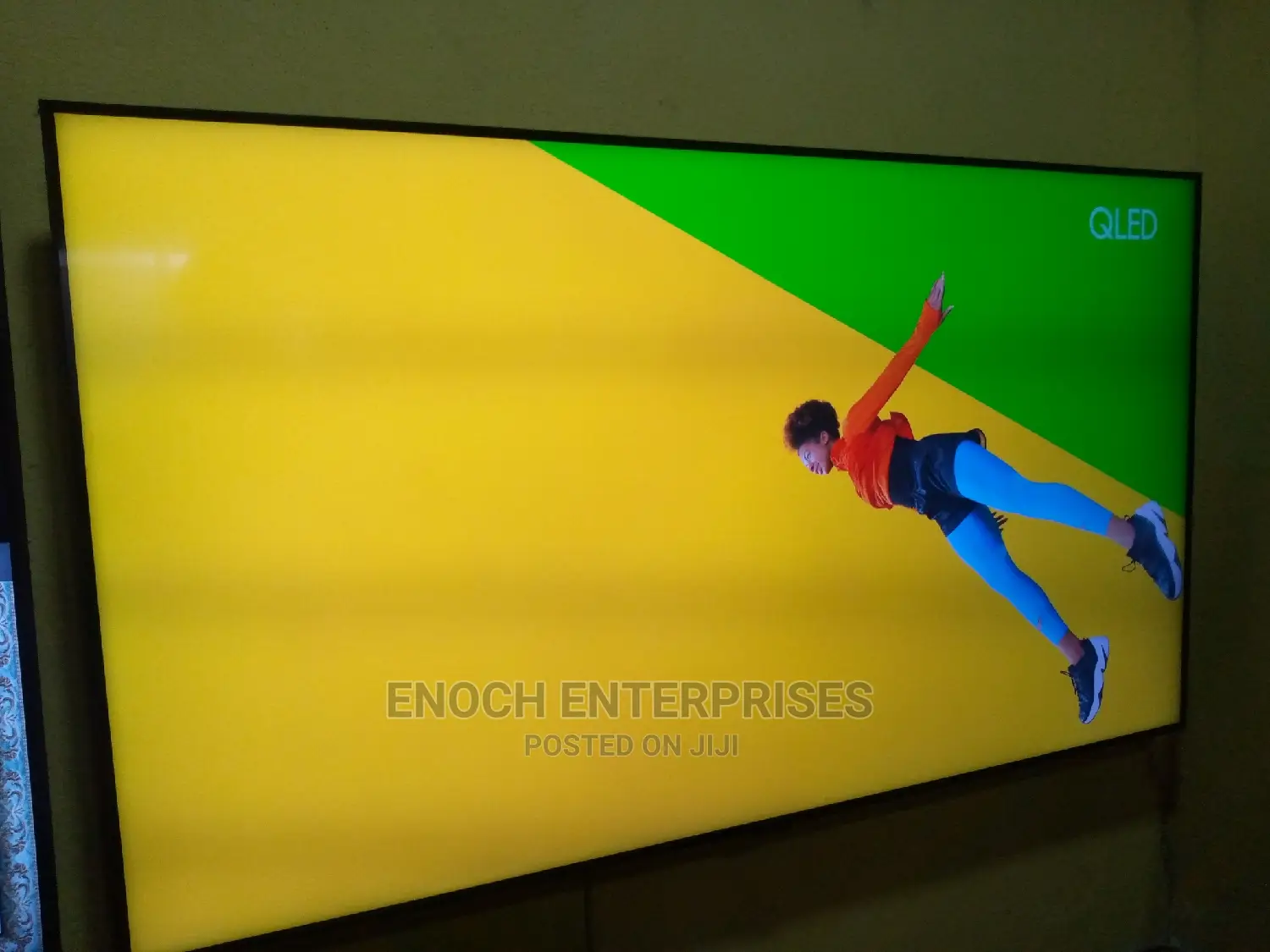 55 Inches Samsung QLED