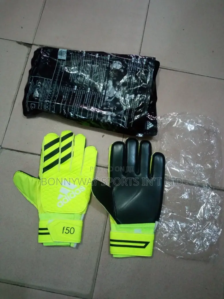 Adidas Predator Keeper Glove