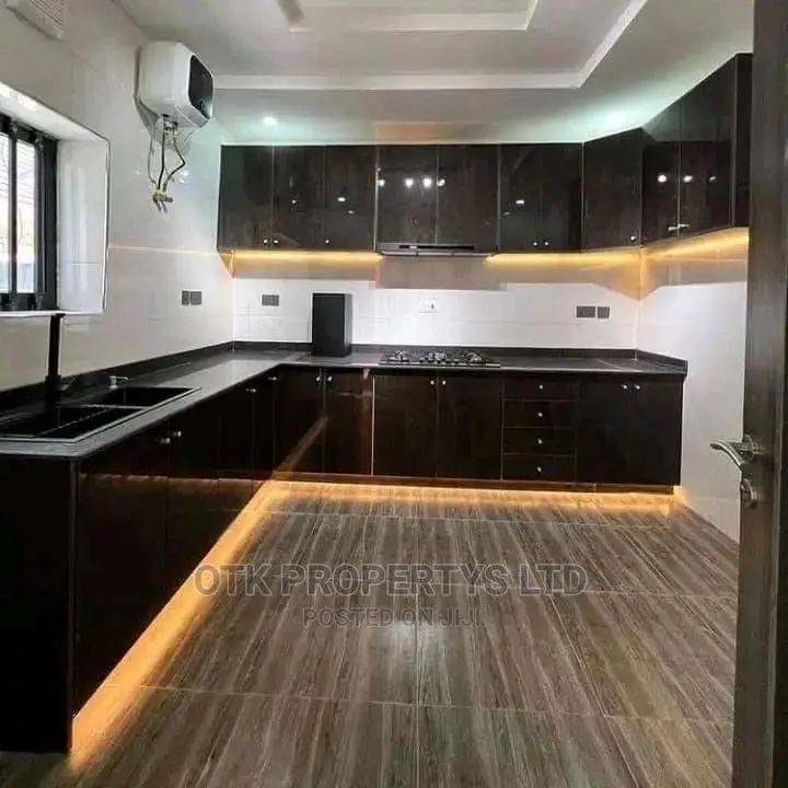 Furnished 3bdrm Bungalow in Efab Queens Estate, Gwarinpa for sale