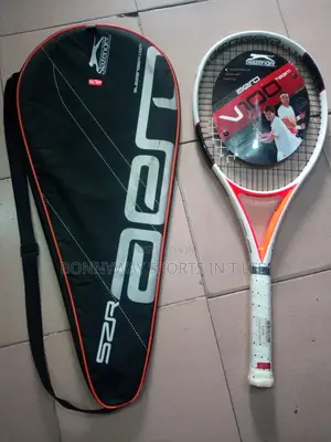 Professionnal Graphite Slasanger Lawntennis Racket