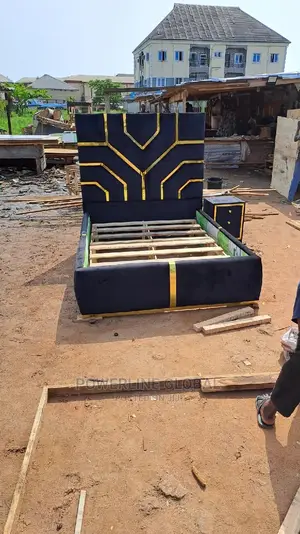 Bed Frame 4x6 With One Bed Side Drawer for Homes/ Hotels
