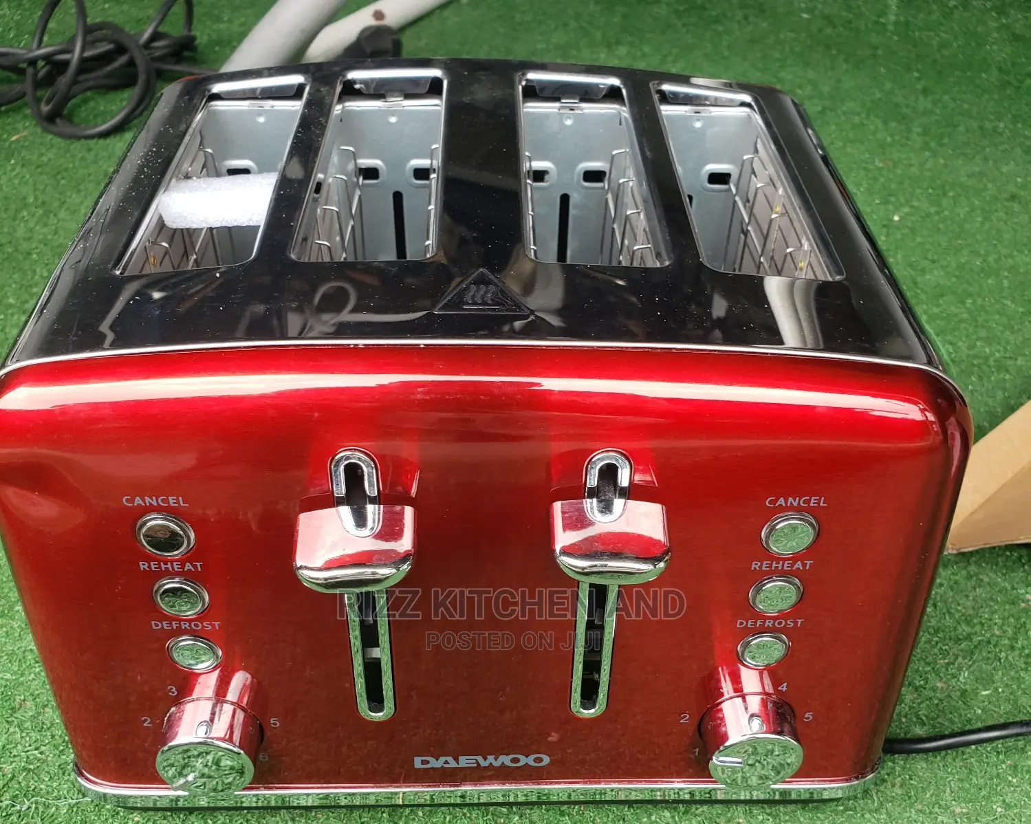 Daewoo Pop Up Toaster