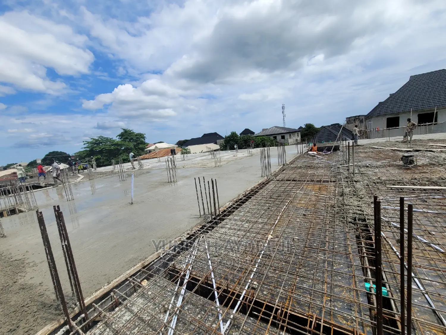 Civil Engineer / Building Contractor