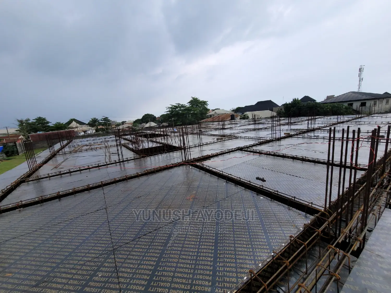 Civil Engineer / Building Contractor