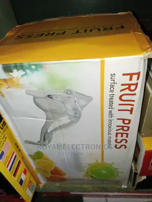 Authentic Manual Fruit Juicer and Presser