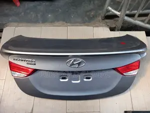 Hyundai Elantra Trunk 2011 Model With Spoiler