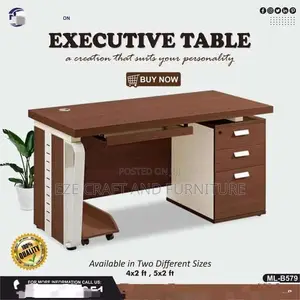 Yifaa Executive Office Table