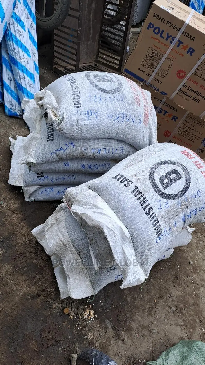 Industrial Salt for Earthing Against Thunder/ Lightning.