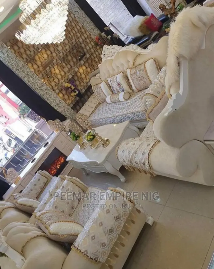 Original Executive Imported Set of Sofa