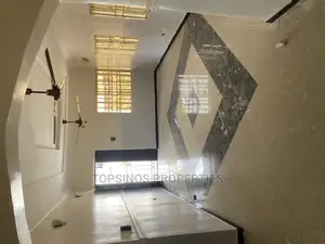 3bdrm Block of Flats in Dawaki for rent