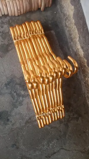 Packs of Gold Chrome Luxury Hangers