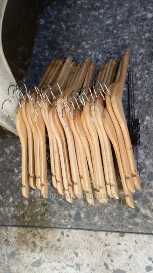 Wfmt Wooden Clip Imported Hangers