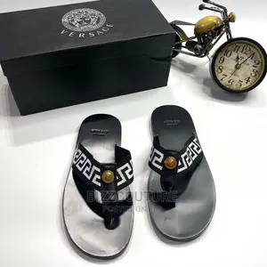 High Quality VERSACE Slippers Available in Store