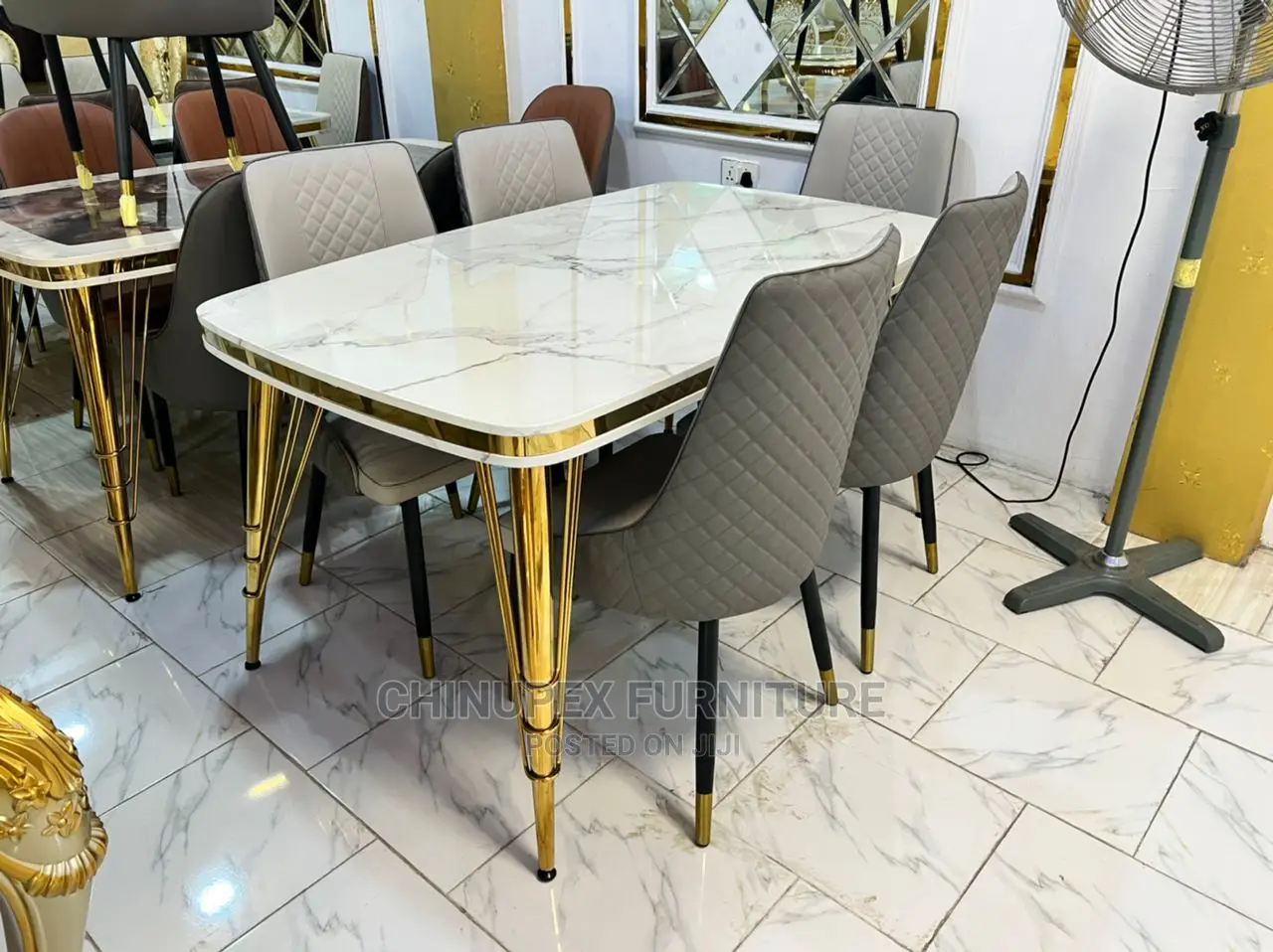 Luxury 6 Seaters Dining Table Marble Top