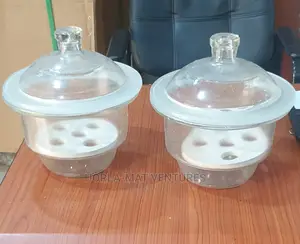 Glass Desicator (150mm)