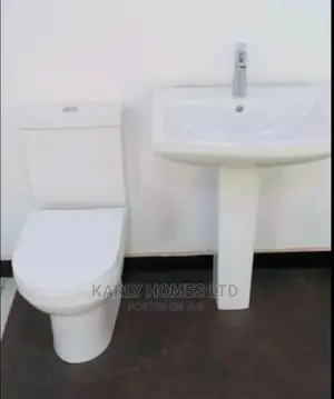Executive Water Closet (Berne)