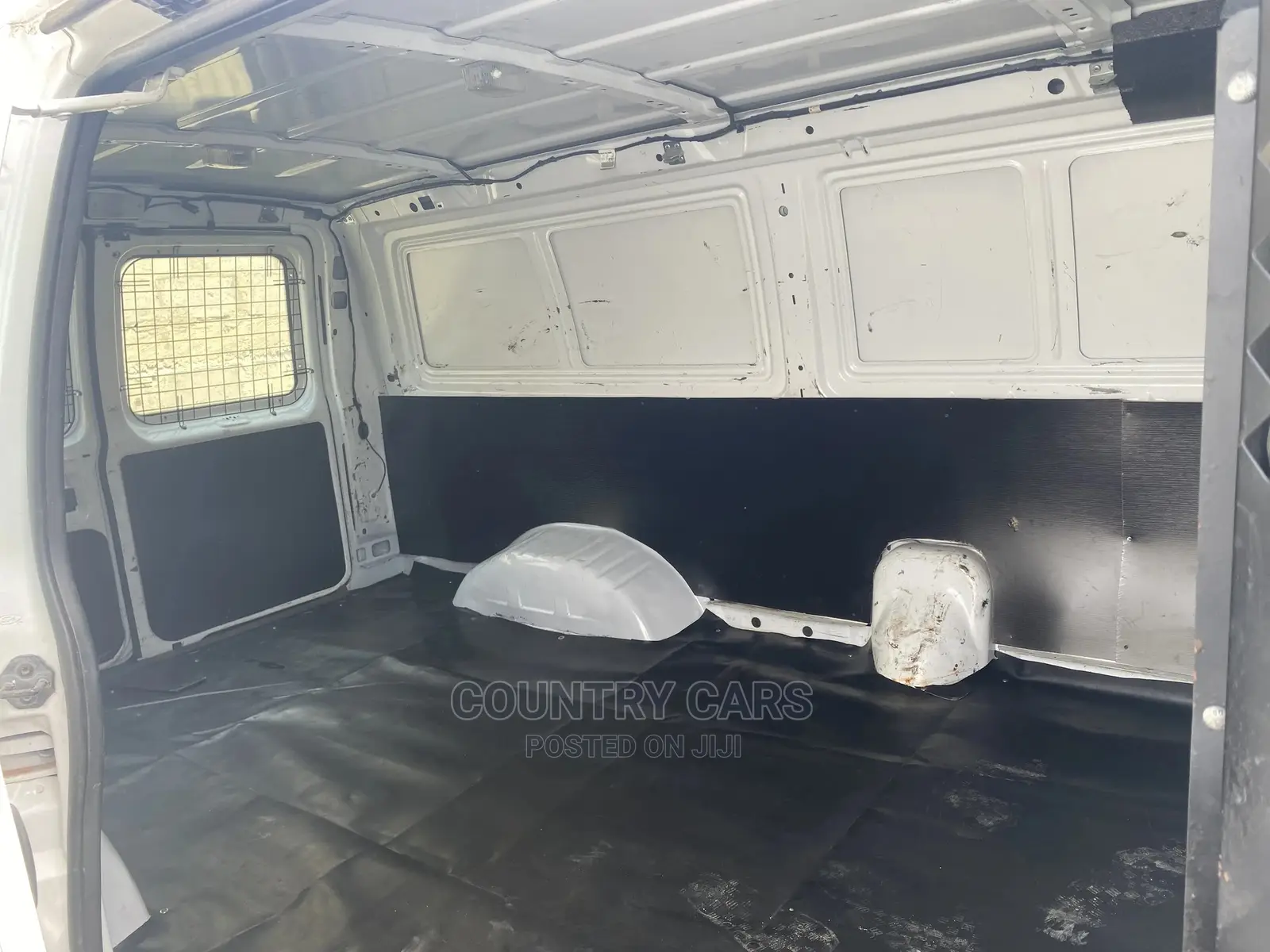 Ford E350 2007 White