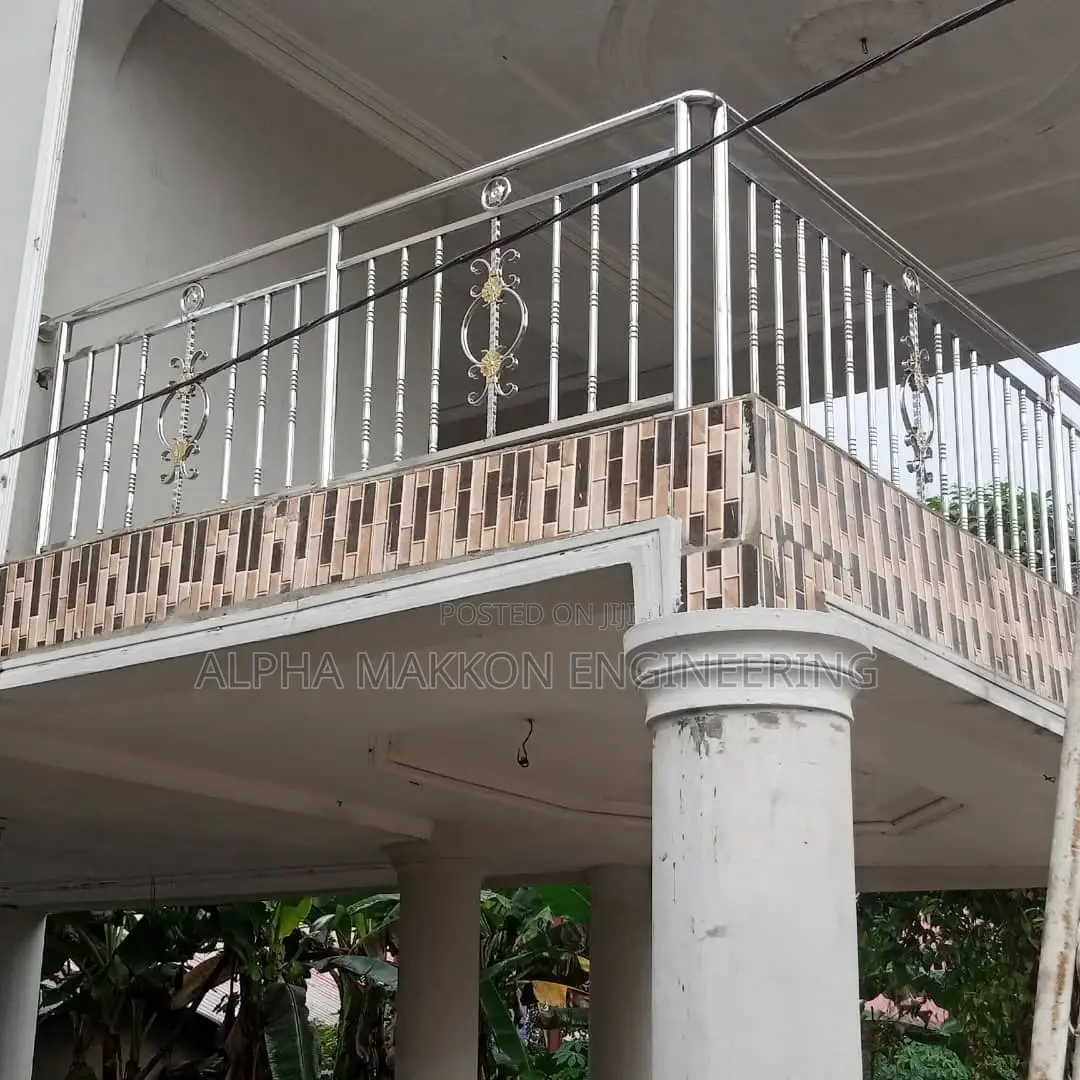 Quality Stainless Rails