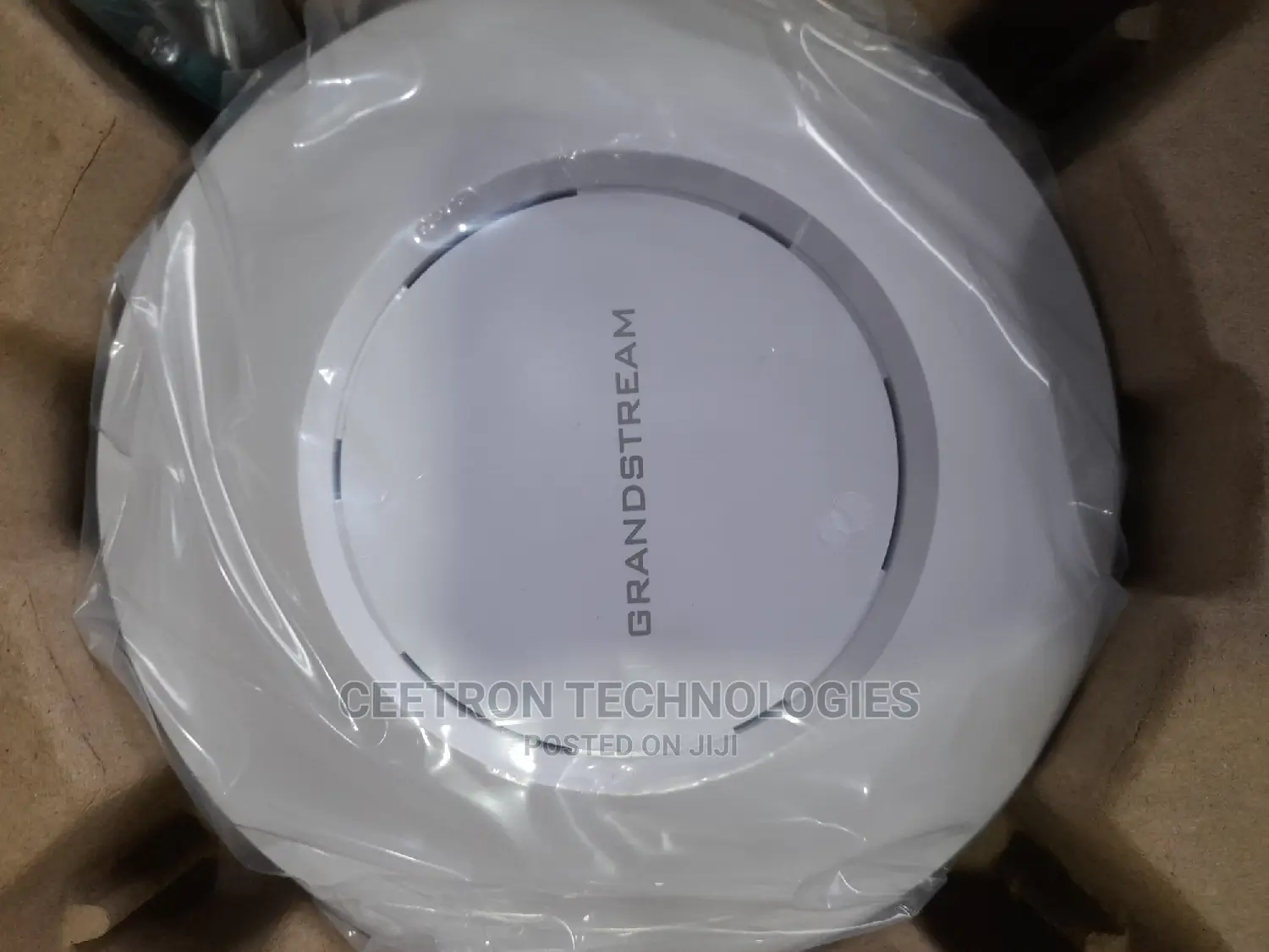 Grandstream GWN7605