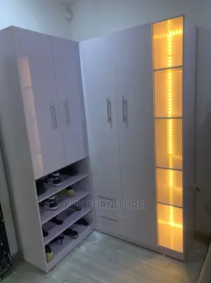 6ft by 7ft L-Shaped Wardrobe With Shoerack Light