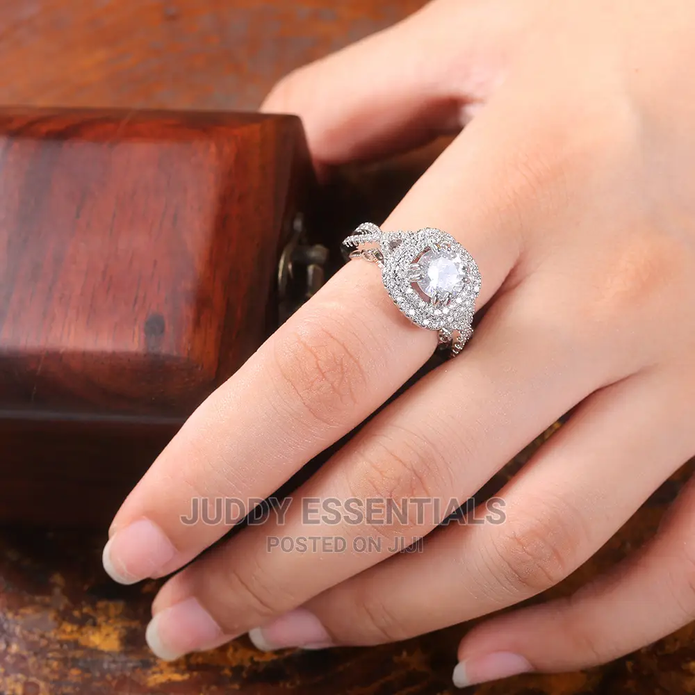 Silver Diamond Engagement Rings