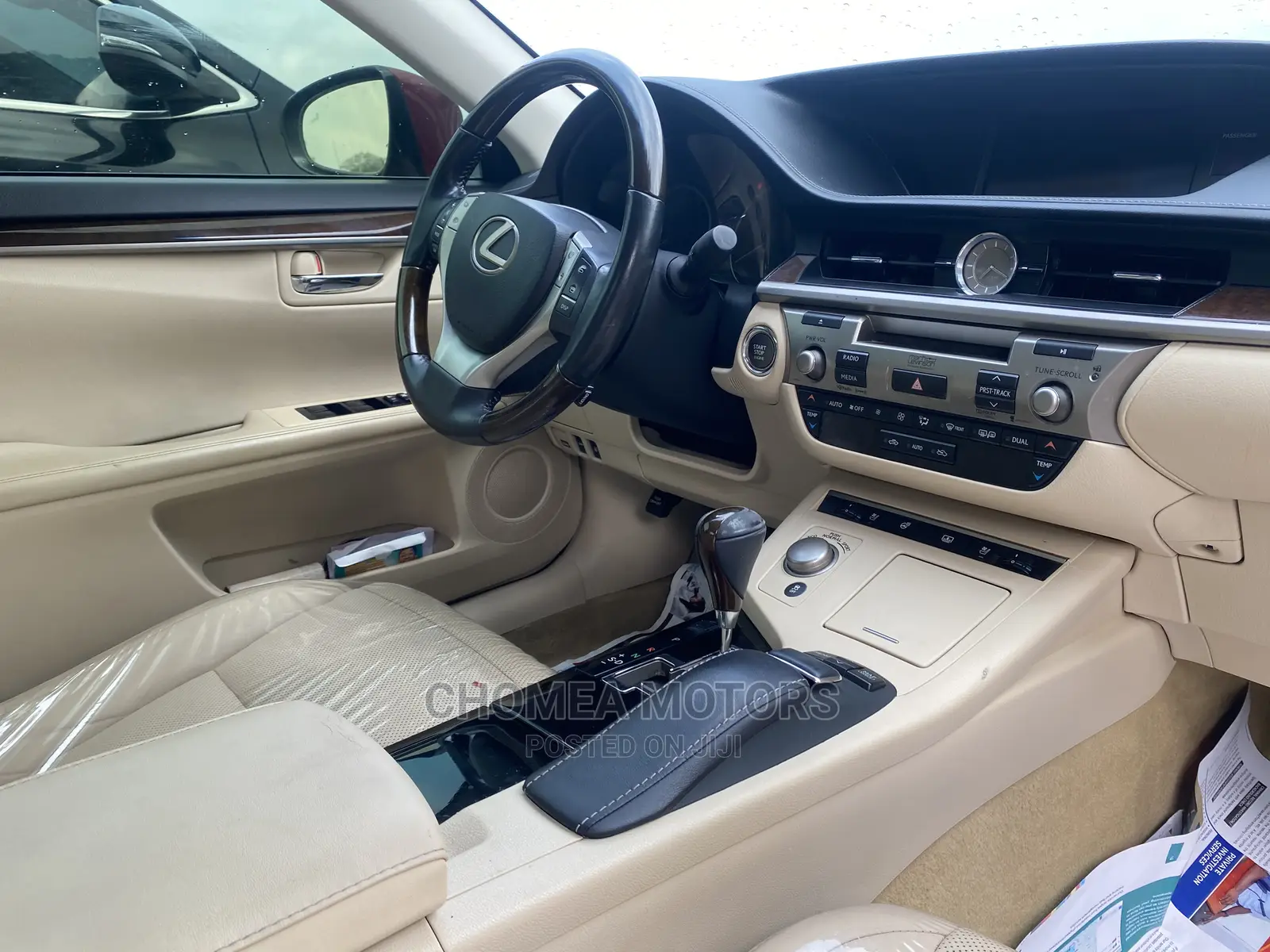 Lexus ES 2014 Red