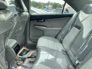Toyota Camry 2012 Silver