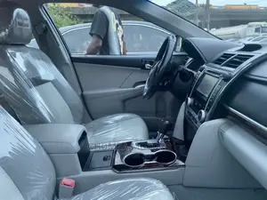 Toyota Camry 2012 Silver