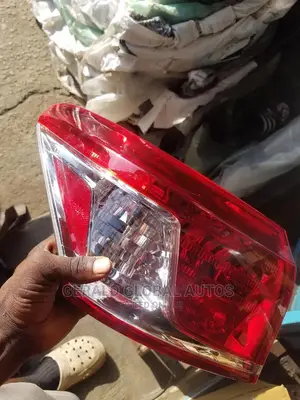 Back Light Es 350 2012