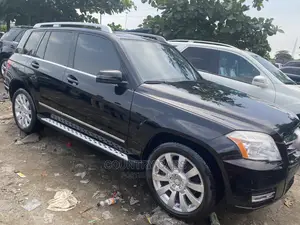 Mercedes-Benz GLK-Class 350 4MATIC 2012 Black