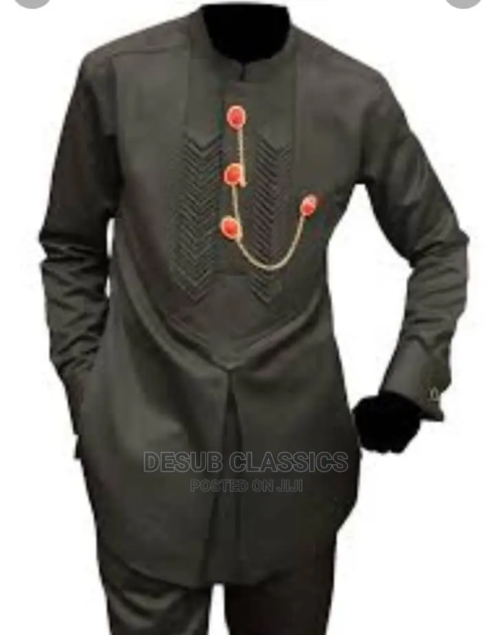 Classy Men’S Native Wears