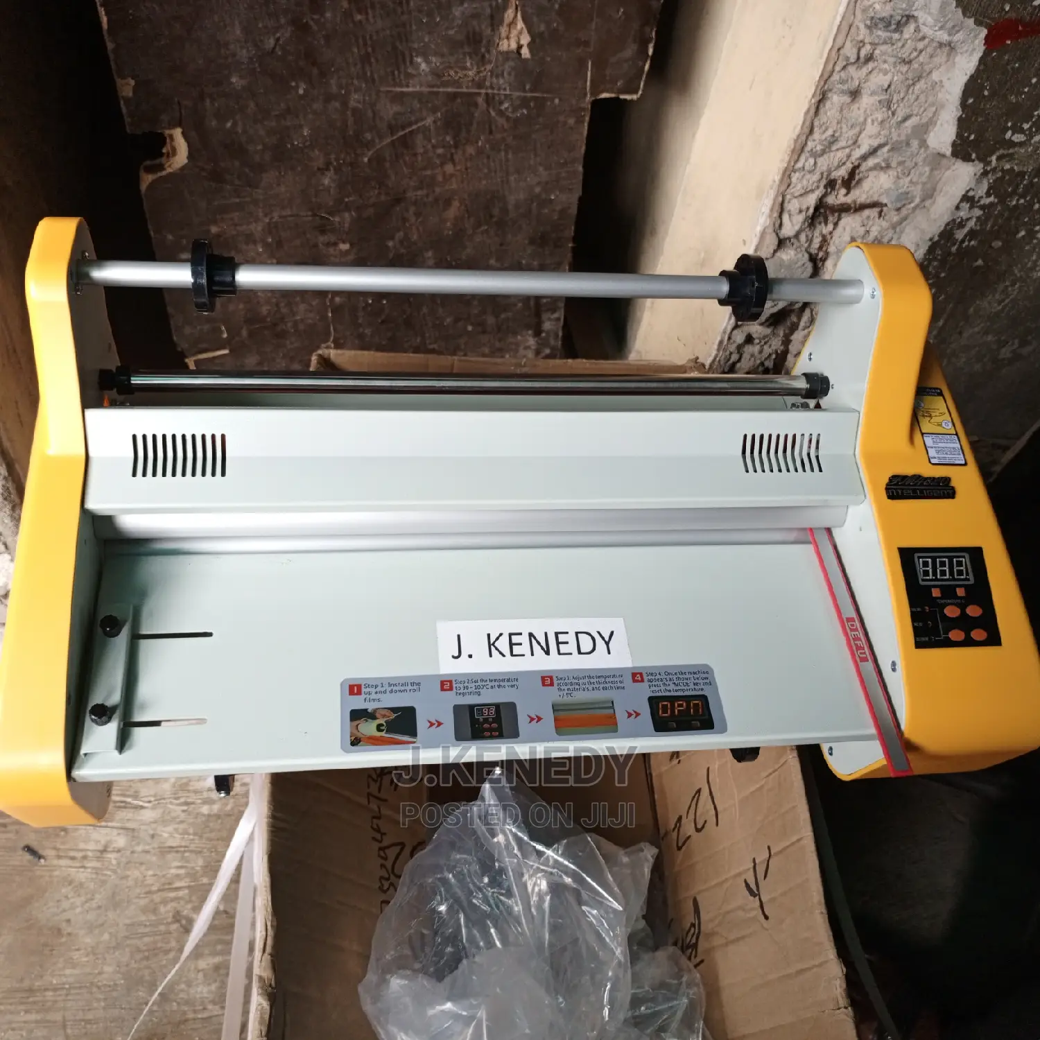 A3 Table Top Intelligence Laminating Machine