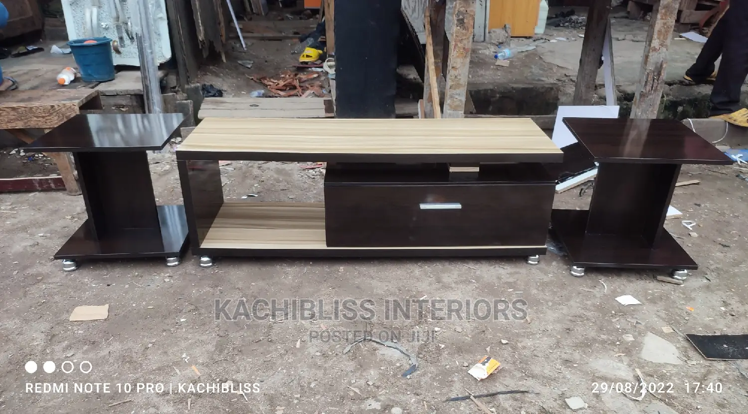 Tv Console Side Stools