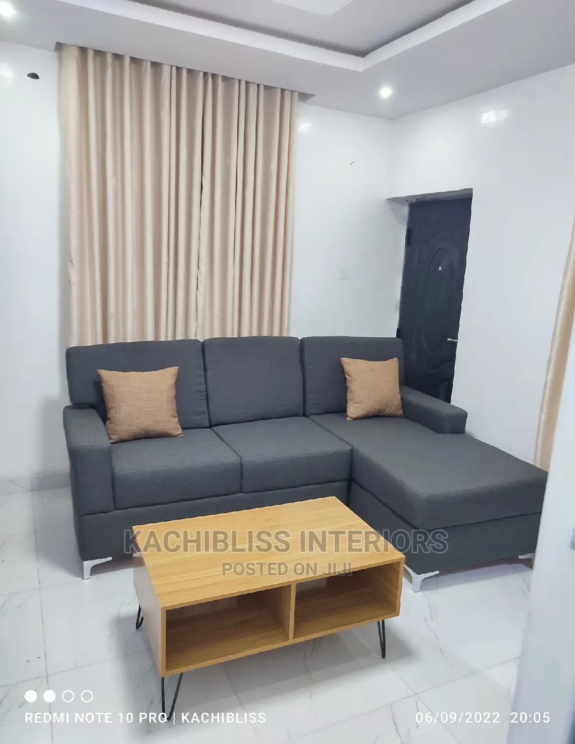 L-Shape Chair and Center Table
