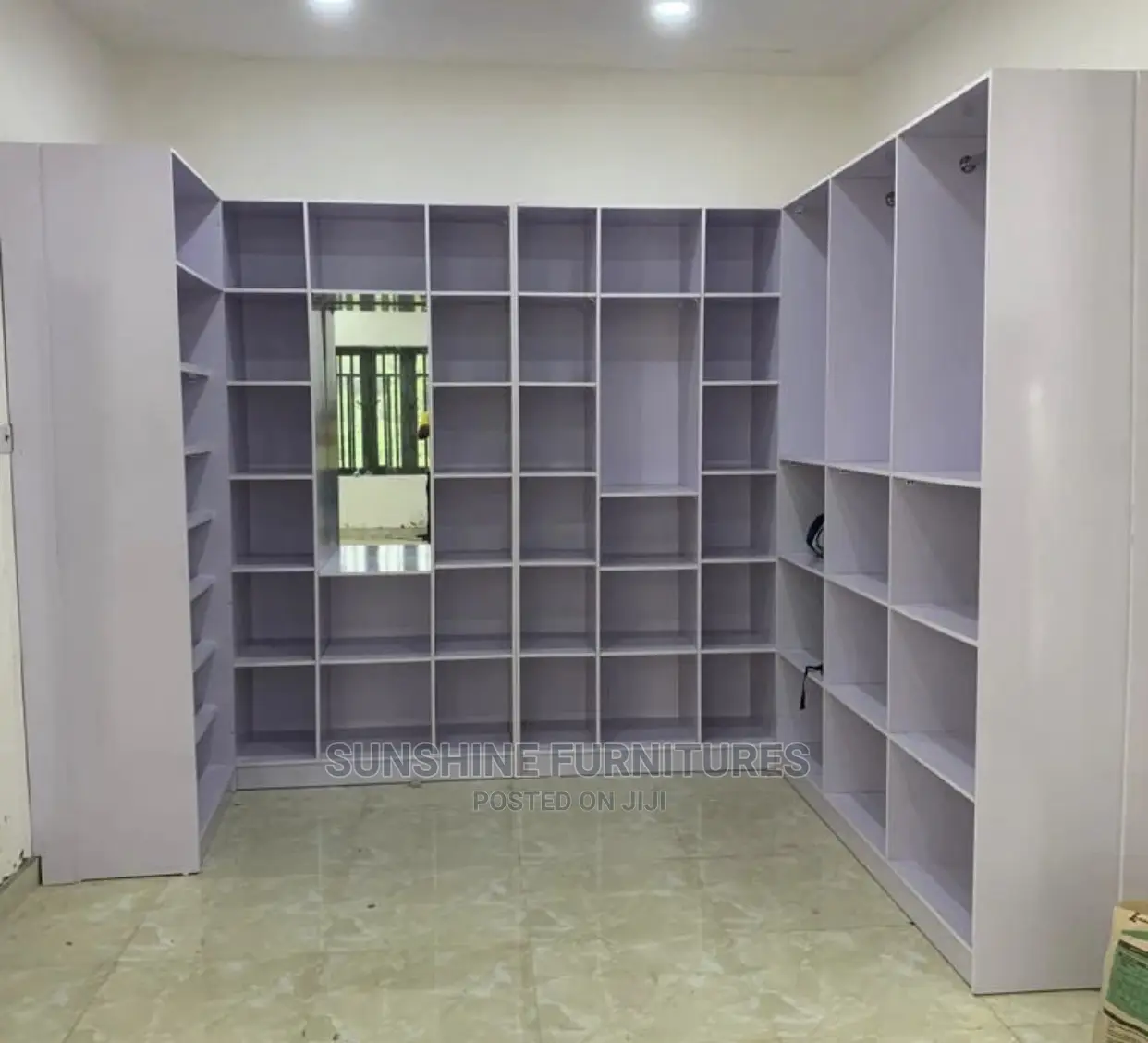 Walk-in Wardrobe