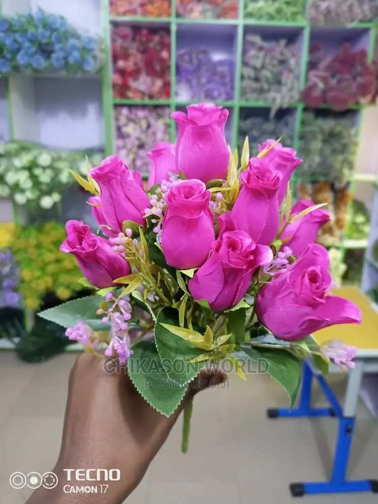 Artificial Rose Flowers