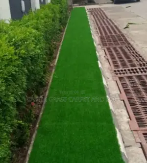 We Sell Wholesale Artificial Grass