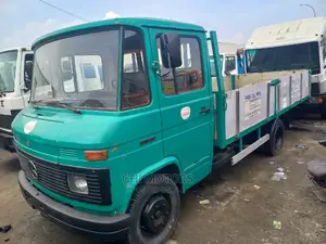 Mercedes Truck 608 Green 6bolts