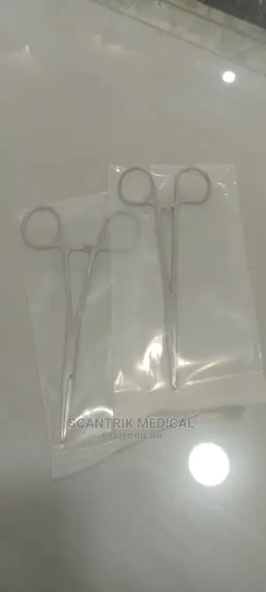 Mosquito Forceps Straight