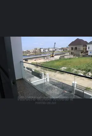 10mm Tempered Frameless Glass Balustrade 