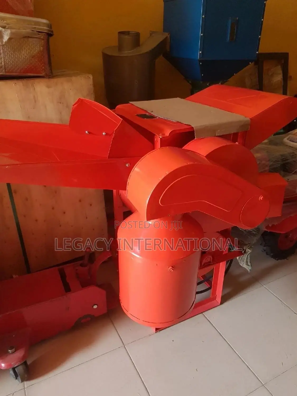 Rice Paddy Thresher