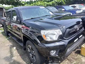 Toyota Tacoma 2013 Black