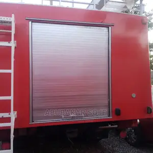 Fire Fighting Truck 6 Tyres Foreign Used