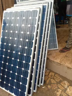 Quality Canadian 380W Mono Crystalline Solar Panel. 