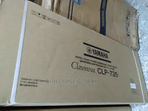 Yamaha Clavinova CPL-735 Professional Piano