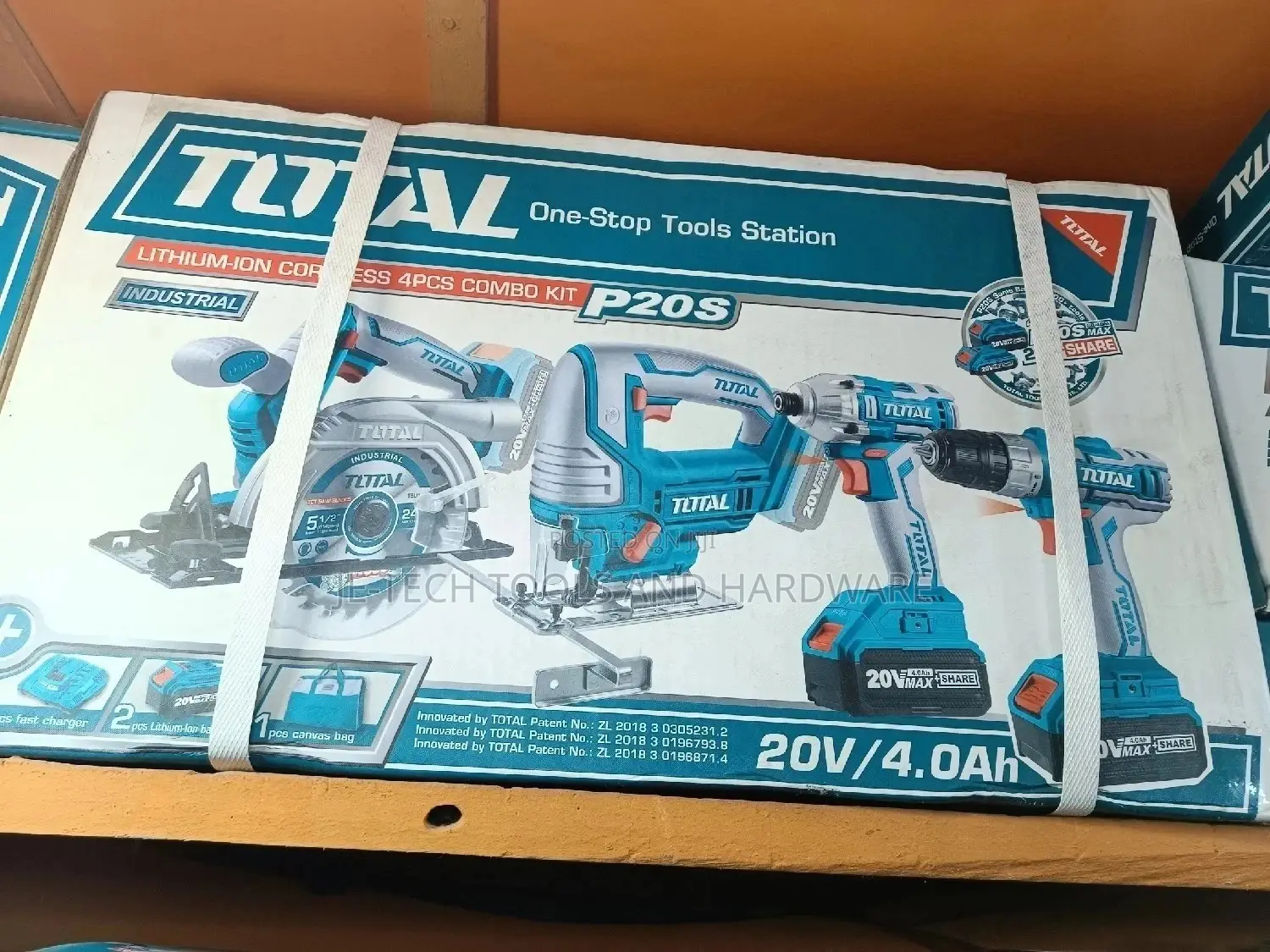 Combo Total Lithium-Ion Cordless 4pcs Combo KIT
