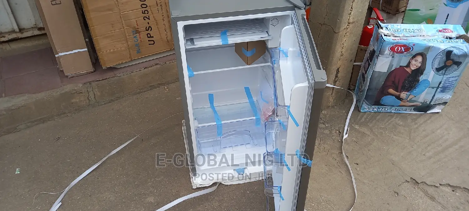 Bruhm Refrigerator