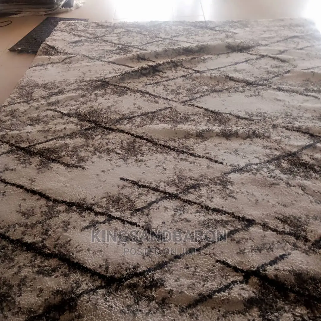 5*7 America Shaggy Rug Available
