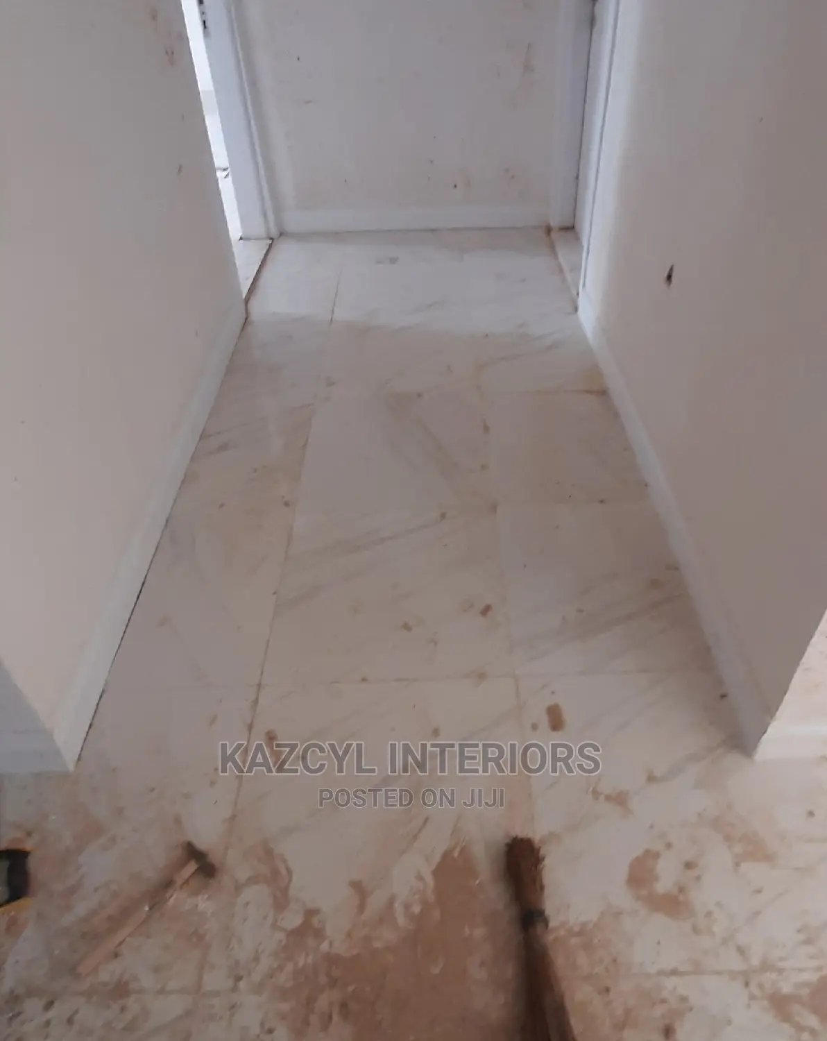 Wainscotting and Fibre Wall Columns