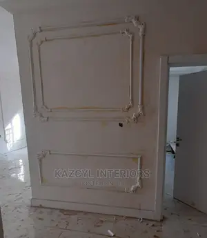 Wainscotting and Fibre Wall Columns
